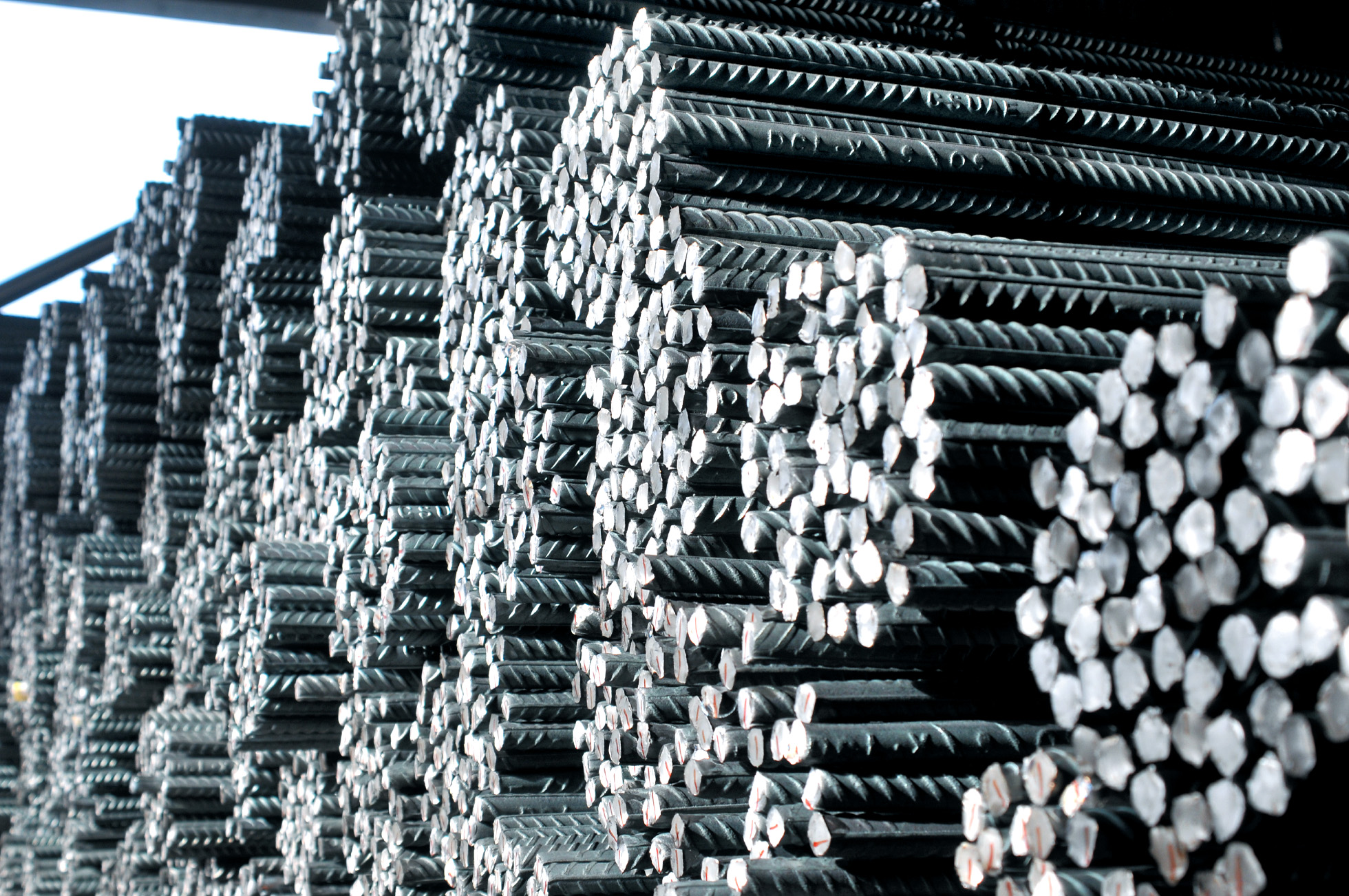 steel companies in uae